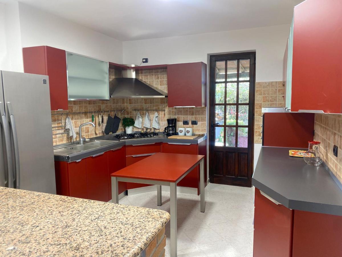 Lovely Home 5 Min Walk To The Beach, 3 Bedrooms Ample Outdoor Relax And Wifi 卡丕塔纳 外观 照片